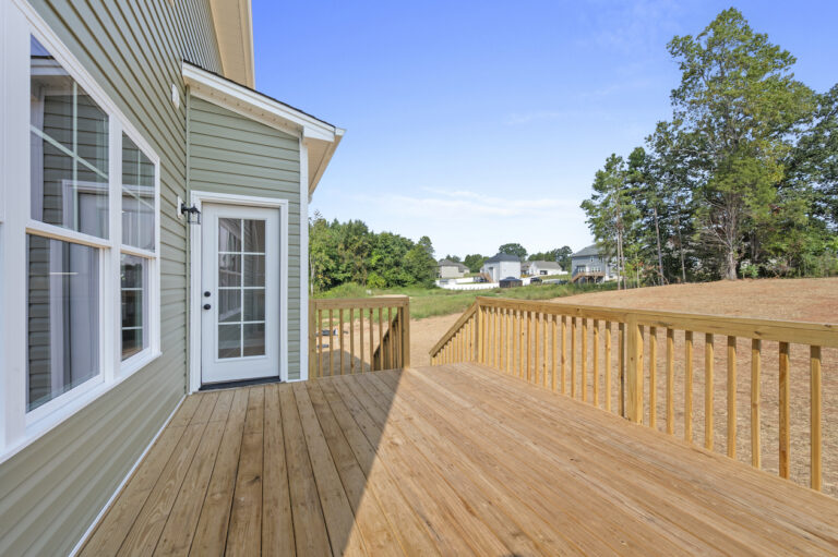 245 Painted Trails, Wynnfall Subdivision, photo of the back deck.